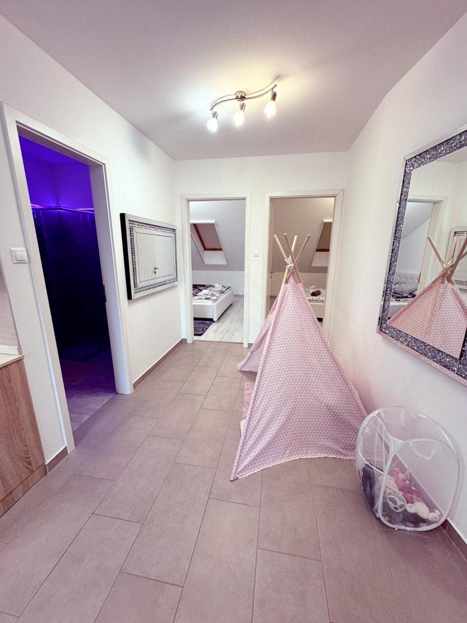 Exclusive Family Apartman Apartment Pecs Bagian luar foto